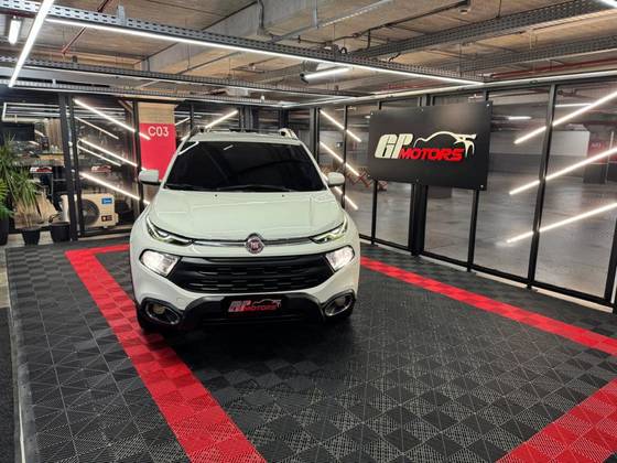 FIAT TORO 1.8 16V EVO FLEX FREEDOM AT6 FIAT TORO 1.8 16V EVO FLEX FREEDOM AT6